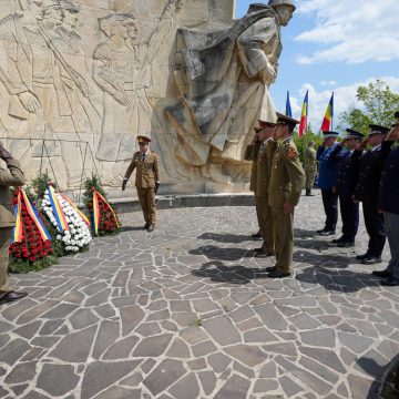 Ionel Bogdan: De Ziua Înălţării Domnului, îi comemorăm pe eroii căzuţi în război Ionel Bogdan: De Ziua Înălţării Domnului, îi comemorăm pe eroii căzuţi în război