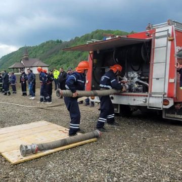 Etapa zonală a Competiției Naționale de Descarcerare și Acordare Prim Ajutor Calificat Etapa zonală a Competiției Naționale de Descarcerare și Acordare Prim Ajutor Calificat