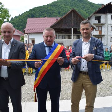 Călin Bota, PNL: S-a inaugurat noua sală de sport din Bistra