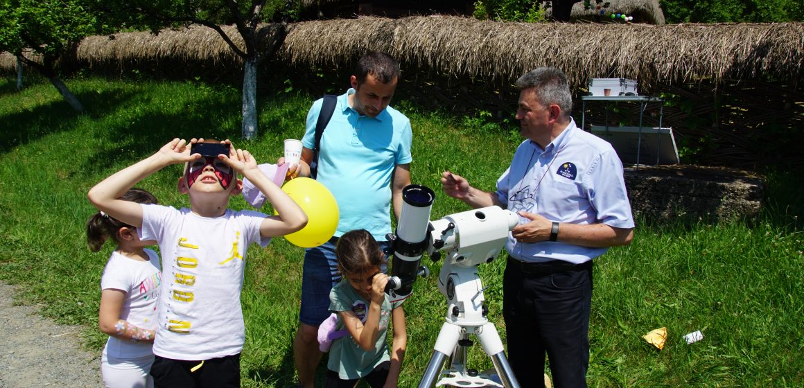 Video | Muzeul de Științe Astronomice în Satul Copilăriei