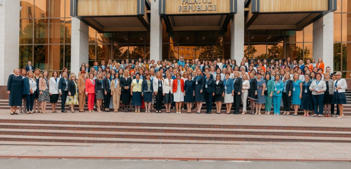 Femeile liberale din Maramureș, la constituirea unui grup feminin de lucru pentru colaborare și securitate în România și Republica Moldova Femeile liberale din Maramureș, la constituirea unui grup feminin de lucru pentru colaborare și securitate în România și Republica Moldova
