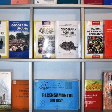 Expoziție de carte de Ziua Mondială a Populației