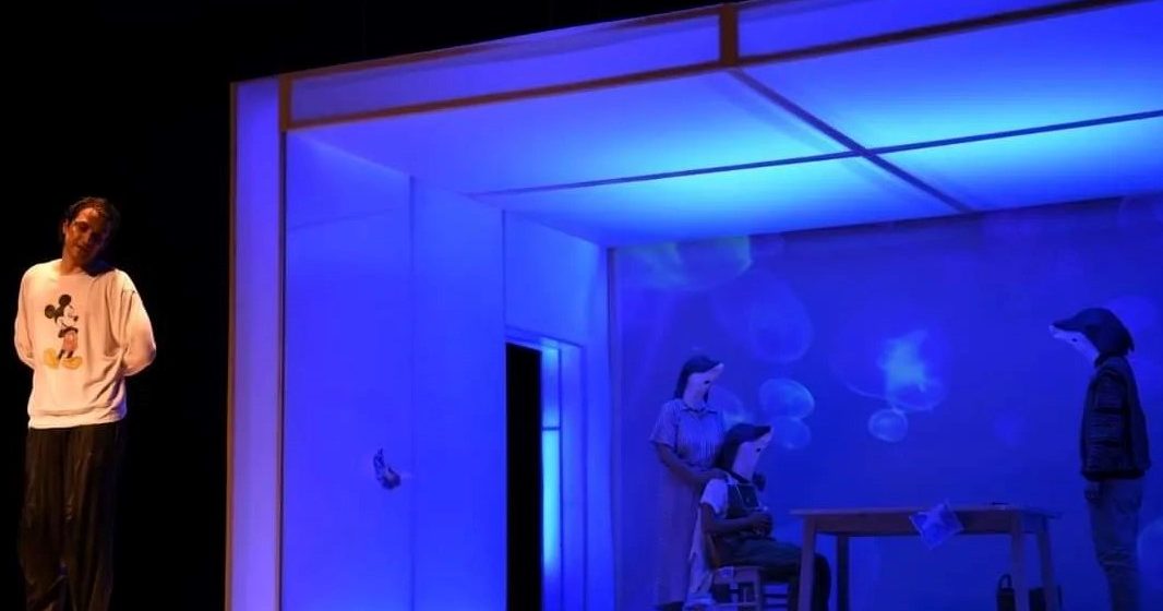 Spectacolul ”Delfini”, al Teatrului Municipal Baia Mare, la Festivalul Național de Teatru