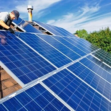 Dan Ivan, USR: Procedura TVA 5% la panourile solare a fost publicată în Monitorul Oficial