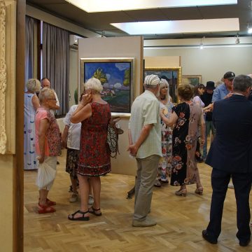 Tur ghidat gratuit la expoziția ”Capodopere ale artei băimărene din colecții private” Tur ghidat gratuit la expoziția ”Capodopere ale artei băimărene din colecții private”