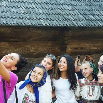Transilvania Creative Camp – școală de vară internațională în Țara Lăpușului