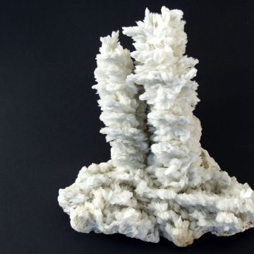 Achiziții de flori de mină la Muzeul Județean de Mineralogie