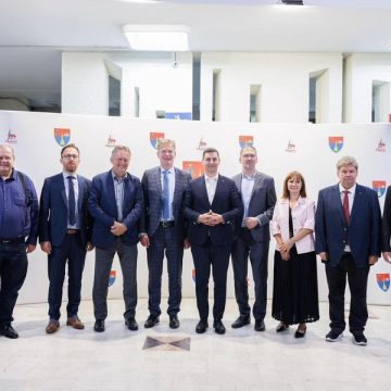 Delegație germană, prezentă în Maramureș pentru consolidarea unei colaborări la nivel regional Delegație germană, prezentă în Maramureș pentru consolidarea unei colaborări la nivel regional