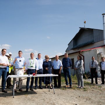 Ionel Bogdan: Au început lucrările pentru realizarea noului terminal de pasageri al Aeroportulului Internațional Maramureș Ionel Bogdan: Au început lucrările pentru realizarea noului terminal de pasageri al Aeroportulului Internațional Maramureș