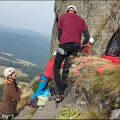Video | Pasionați de senzații tari, în jur de 50 de turiști din țară au fost la Creasta Cocoșului pentru escaladare