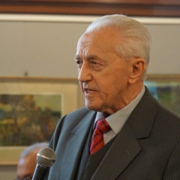 S-a stins Viorel Maier