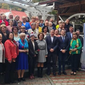 SLIMM a marcat festivitatea  de pensionare a 127 de cadre didactice