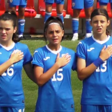 Jucătoarea Andreea Cândea, de la ACS Fotbal Feminin Baia Mare, convocată la echipa națională U15 pentru dubla cu Polonia Jucătoarea Andreea Cândea, de la ACS Fotbal Feminin Baia Mare, convocată la echipa națională U15 pentru dubla cu Polonia
