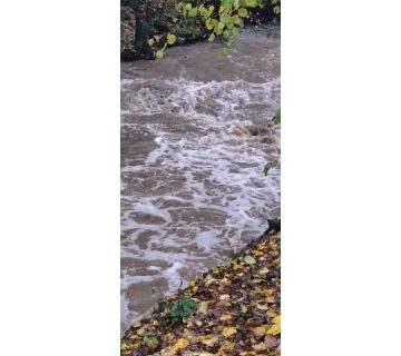 Vital | Din cauza viiturilor cartierul Băița din Tăuții Măgherăuș rămâne fără apă