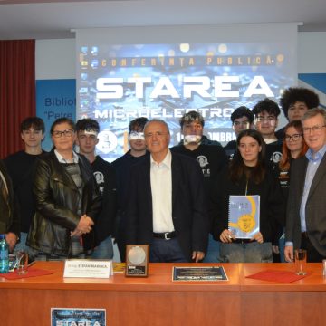 Despre starea microelectronicii, la bibliotecă
