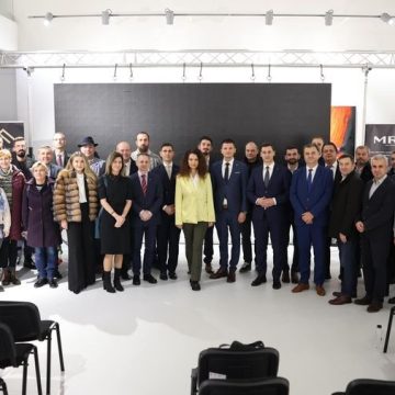 Unitate prin patrimoniu cultural – eveniment pentru dezvoltarea unui parteneriat strategic public-privat Unitate prin patrimoniu cultural – eveniment pentru dezvoltarea unui parteneriat strategic public-privat