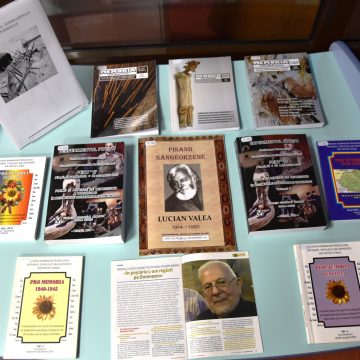 Expoziție de reviste de Ziua internațională a scriitorilor întemnițați Expoziție de reviste de Ziua internațională a scriitorilor întemnițați