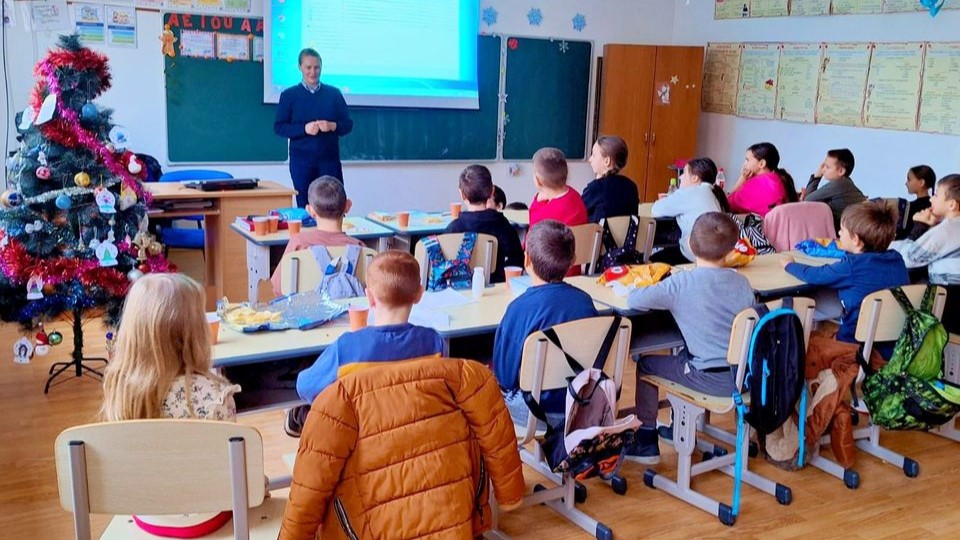 ISU Maramureș la Școala Gimnazială „George Coșbuc” din Baia Mare și la Școala profesională Dumbrăvița, structura Unguraș