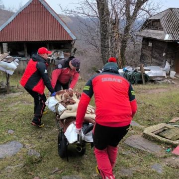 Acțiune derulată de salvatorii montani ai SPJ Salvamont Maramureș în prima zi a anului Acțiune derulată de salvatorii montani ai SPJ Salvamont Maramureș în prima zi a anului
