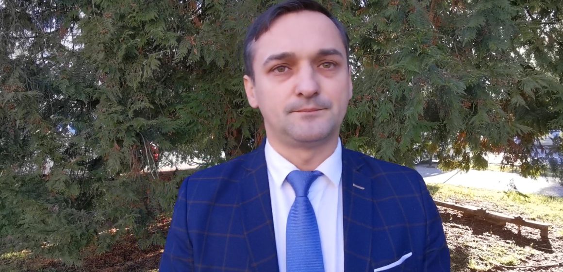 Video | Salariații din administrație din comune și angajații muzeelor se pregătesc pentru protest