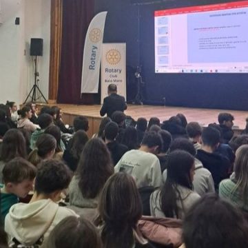 Activitate cu tema „Drogurile – de la fascinație la dependență”