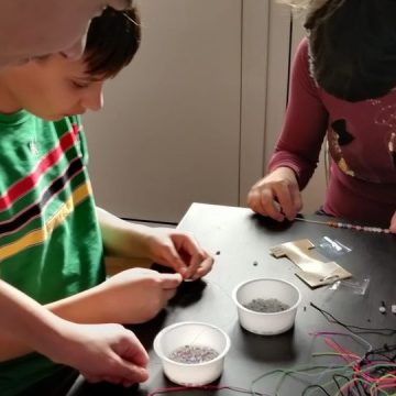 Activități cu Asociația Ajungem Mari la Casa de Tip Familial Dealul Florilor Baia Mare