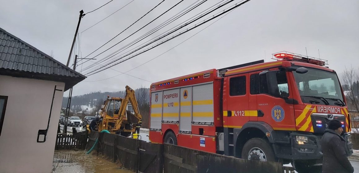 Cinci gospodării din Borșa au fost afectate de precipitații abundente și de scurgeri ale apei de pe versanți