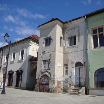 RIVULUS DOMINARUM: Secvențe istorice, vestigii și mărturii istorice medievale – Familia Huniazilor