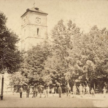 FOTOGRAFIA VERSUS MEMORIA ISTORIEI: „Priviri” din orașul Baia Mare (VI) – Piața Cetății la sfârșitul secolului XIX