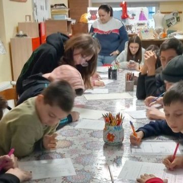 DGASPC MARAMUREȘ: O nouă întâlnire între voluntarii Sos Bambini – Romania și copiii de la Centrul de zi Sighetu Marmației DGASPC MARAMUREȘ: O nouă întâlnire între voluntarii Sos Bambini – Romania și copiii de la Centrul de zi Sighetu Marmației