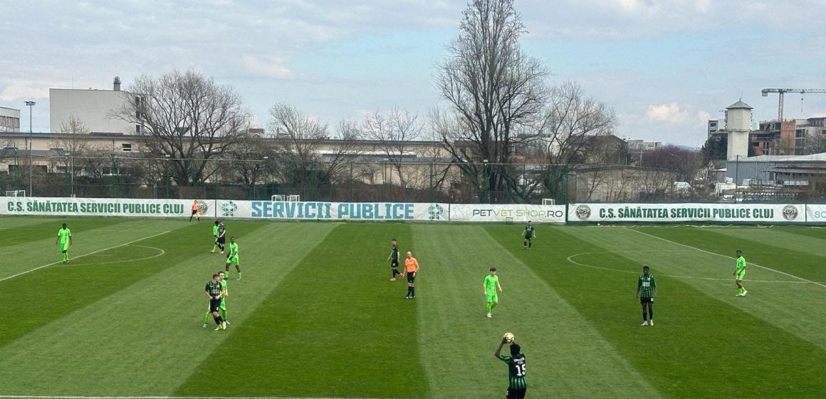 FOTBAL: CSM Sighet, învinsă de Sănătatea Cluj FOTBAL: CSM Sighet, învinsă de Sănătatea Cluj
