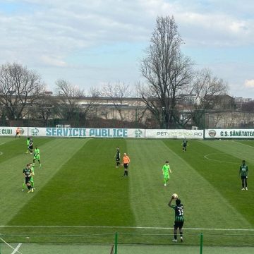 FOTBAL: CSM Sighet, învinsă de Sănătatea Cluj FOTBAL: CSM Sighet, învinsă de Sănătatea Cluj