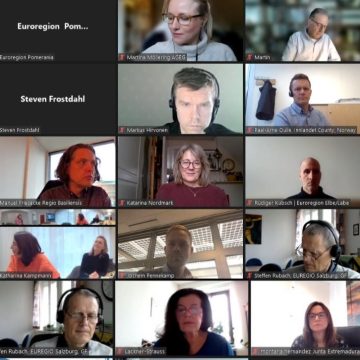 JUDEȚUL MARAMUREȘ reprezentat la Comitetul Executiv al Asociației Europene a Regiunilor de Frontieră JUDEȚUL MARAMUREȘ reprezentat la Comitetul Executiv al Asociației Europene a Regiunilor de Frontieră