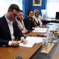 CONSILIUL JUDEȚEAN MARAMUREȘ: Ionel Bogdan, a semnat contractul de finanțare pentru o nouă investiție așteptată de maramureșeni: 11,2 milioane de euro pentru reabilitarea DJ 182B Baia Mare – Coaș