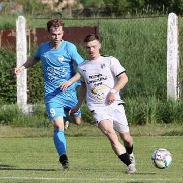 FOTBAL: Minaur, doar egal în deplasare, într-un meci cu cinci cartonașe roșii