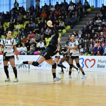 HANDBAL: Fetele de la Minaur, învingătoare în primul meci de la Memorialul „Mircea Pașek“