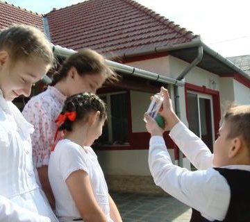A DOUA ZI DE PAŞTE: Tradiții și obiceiuri A DOUA ZI DE PAŞTE: Tradiții și obiceiuri