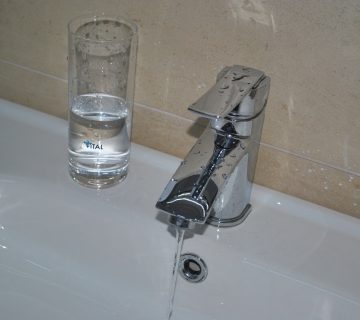 VITAL: Atenție la consumul de apă din rețeaua publică! VITAL: Atenție la consumul de apă din rețeaua publică!