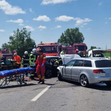 SATU MARE: Accident cu opt răniți, trei dintre ei din Sighet SATU MARE: Accident cu opt răniți, trei dintre ei din Sighet