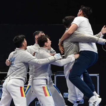 SCRIMĂ: Argint pentru echipa masculină de sabie a României la Campionatele Europene