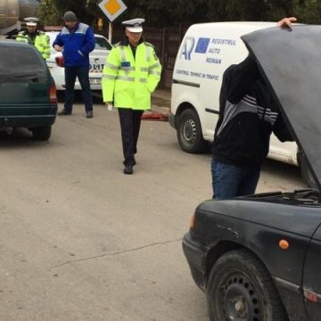 ACȚIUNE: Starea tehnică a autovehiculelor verificată de polițiști