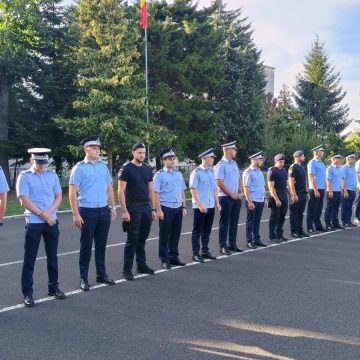 FESTIVITATE: Avansări în grad la Inspectoratul de Jandarmi Judeţean FESTIVITATE: Avansări în grad la Inspectoratul de Jandarmi Judeţean