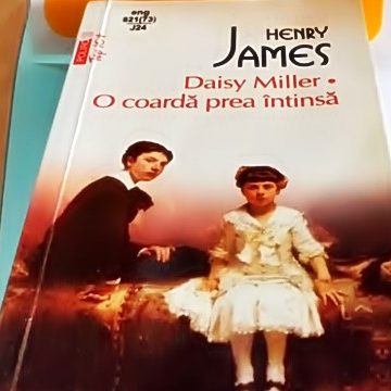 RECOMANDĂRI DE LA BIBLIOTECĂ: O coardă prea întinsă