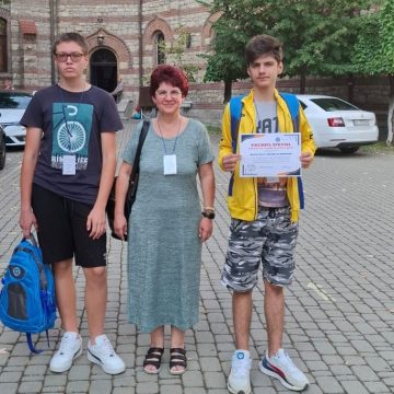 PERFORMANȚĂ: Un elev al Colegiului ”Dragoș Vodă” – în lotul lărgit pentru etapa internațională a Olimpiadei „Științe pentru juniori” PERFORMANȚĂ: Un elev al Colegiului ”Dragoș Vodă” – în lotul lărgit pentru etapa internațională a Olimpiadei „Științe pentru juniori”