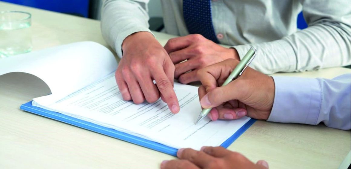 APIA: Până în 30 septembrie fermierii sunt aşteptaţi să semneze cererile de plată