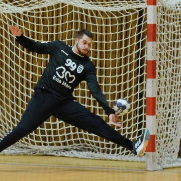 HANDBAL: Portarul Barna Buzogány pleacă de la Minaur. La fel și extrema Sergiu Makaria HANDBAL: Portarul Barna Buzogány pleacă de la Minaur. La fel și extrema Sergiu Makaria