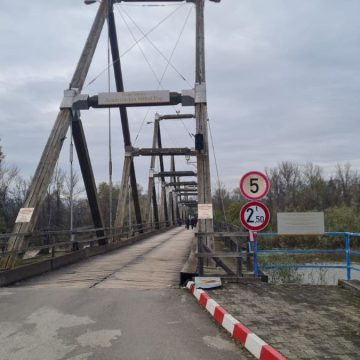 POLIȚIA DE FRONTIERĂ: Restricții de trafic prin PTF Sighetu Marmației