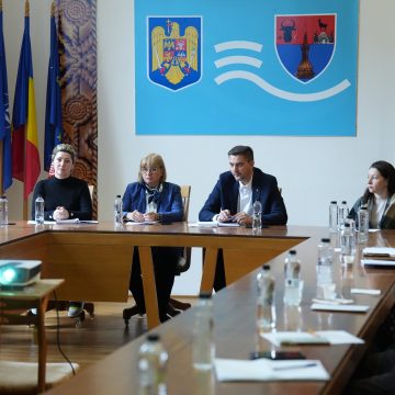 PRIMA ÎNTÂLNIRE a factorilor interesați din Județul Maramureș în cadrul Proiectului OpenRegioCulture PRIMA ÎNTÂLNIRE a factorilor interesați din Județul Maramureș în cadrul Proiectului OpenRegioCulture