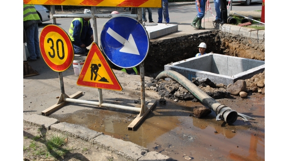 VITAL: Lucrări programate – Se va întrerupe furnizarea apei potabile pe două străzi din Baia Mare VITAL: Lucrări programate – Se va întrerupe furnizarea apei potabile pe două străzi din Baia Mare
