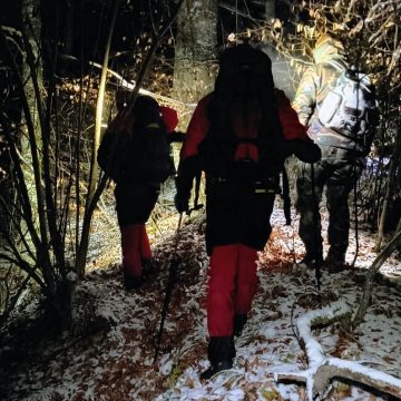 SALVAMONT: Acțiune de salvare în Munții Maramureșului SALVAMONT: Acțiune de salvare în Munții Maramureșului